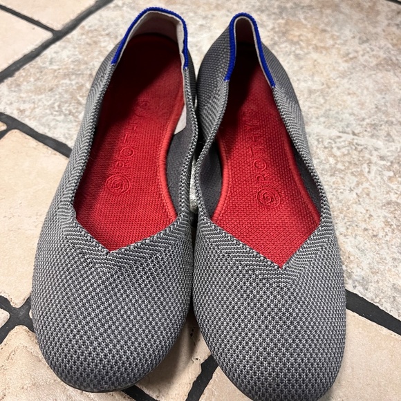 Rothy's Mesh Round Toe Flats Sz 7.5 - Picture 2 of 10
